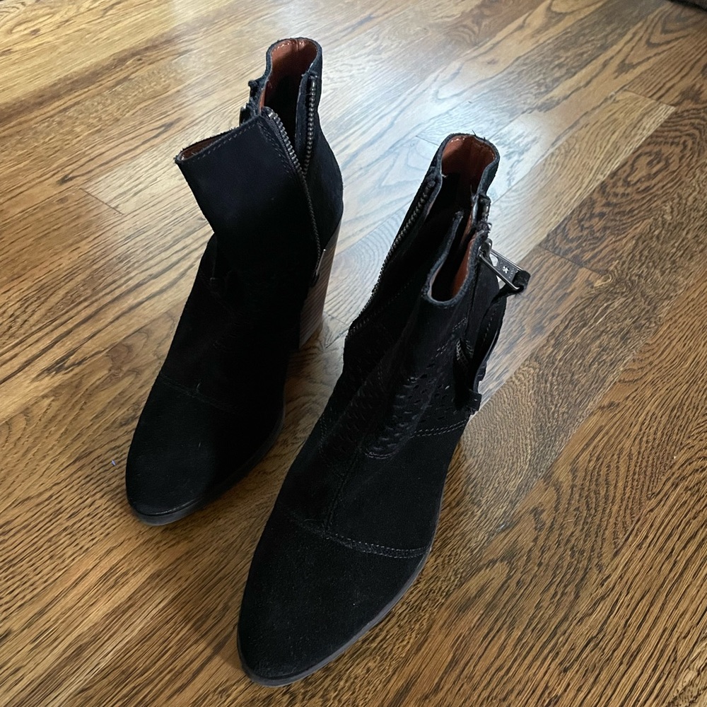 Lucky Brand Booties